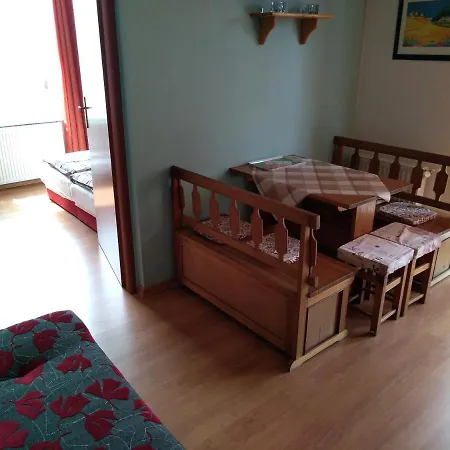 منزل للإقامة Iwona